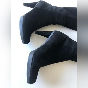 Beautiful suede platform boots.